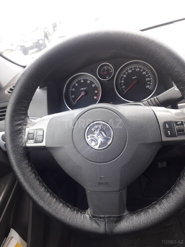 Opel Astra 2005, 249,000 km - 1.6 l - Bakı