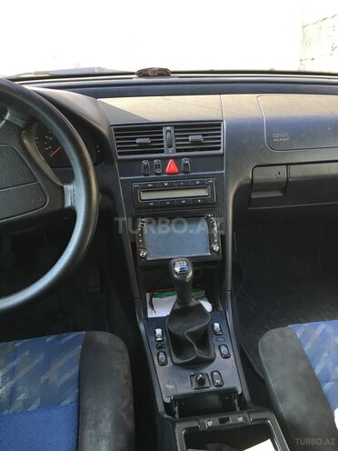 Mercedes C 200 2000, 406,000 km - 2.0 l - Bakı