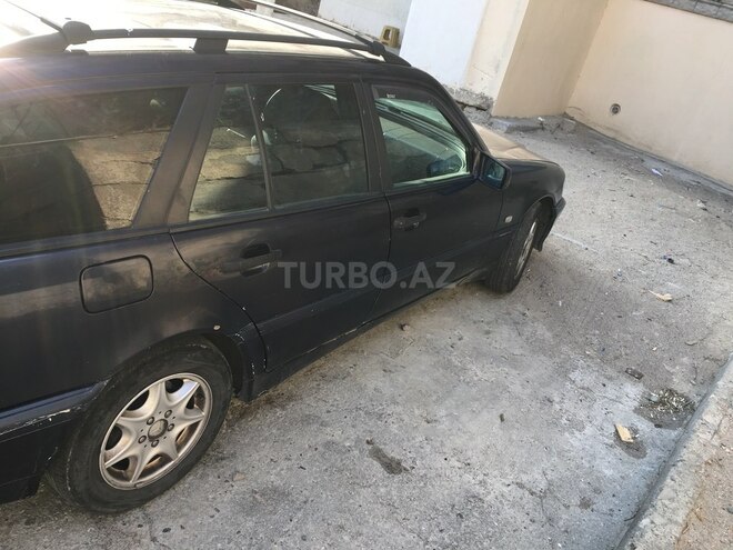 Mercedes C 200 2000, 406,000 km - 2.0 l - Bakı