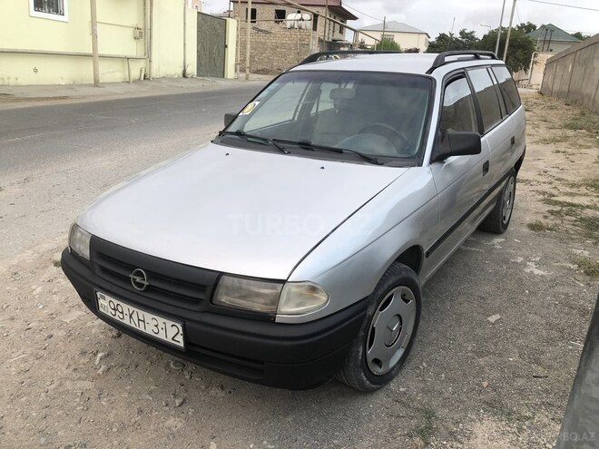 Opel Astra 1993, 370,000 km - 1.7 l - Bakı