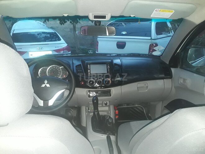 Mitsubishi L200 2013, 226,164 km - 2.5 l - Bakı
