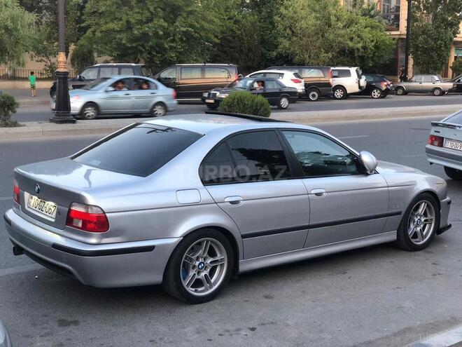 BMW 530 2001, 198,000 km - 3.0 l - Bakı
