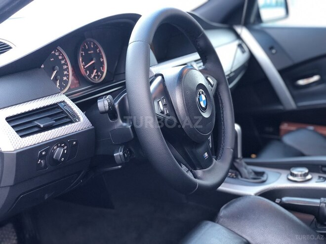 BMW 525 2006, 272,000 km - 2.5 l - Bakı