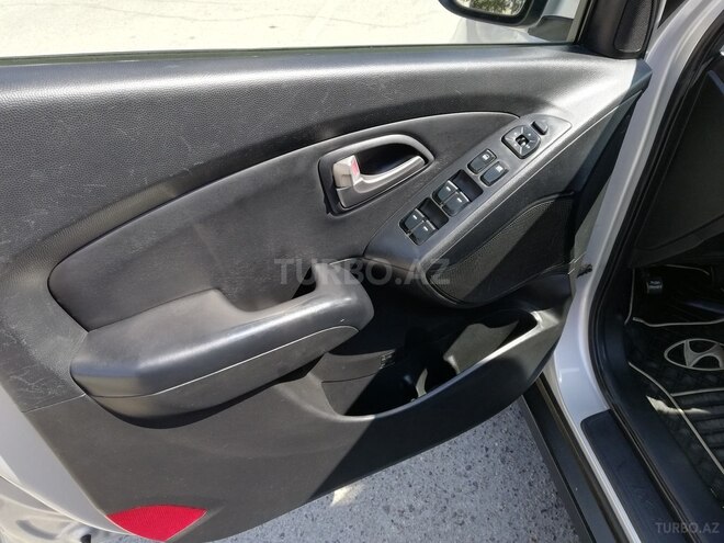 Hyundai ix35 2010, 106,000 km - 2.4 l - Bakı