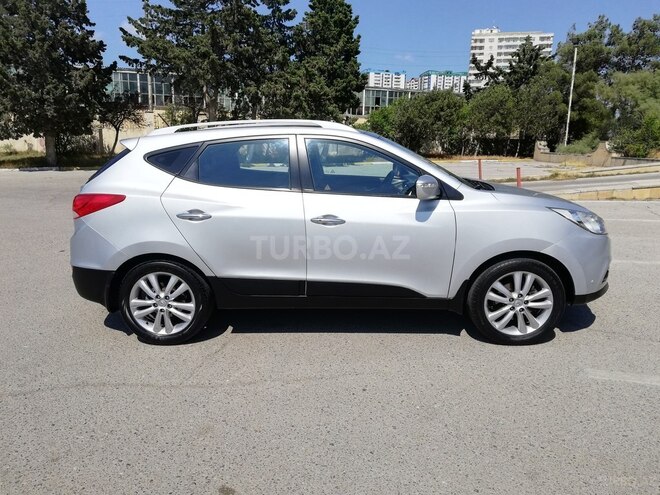 Hyundai ix35 2010, 106,000 km - 2.4 l - Bakı