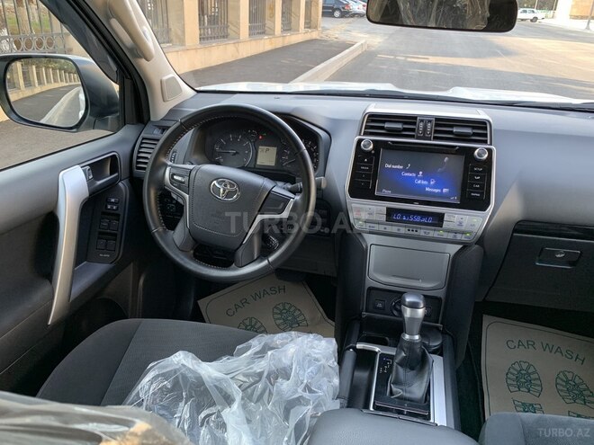 Toyota Prado 2018, 11,000 km - 2.7 l - Bakı