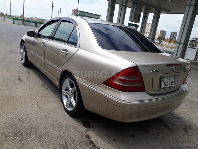 Mercedes C 240 2001, 249,000 km - 2.6 l - Bakı