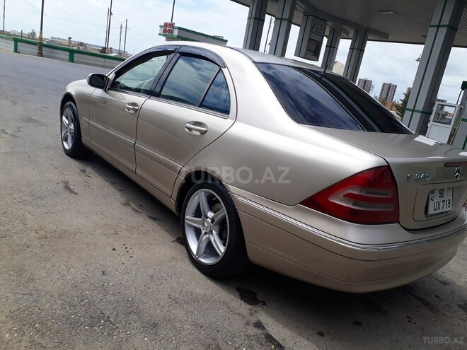Mercedes C 240 2001, 249,000 km - 2.6 l - Bakı