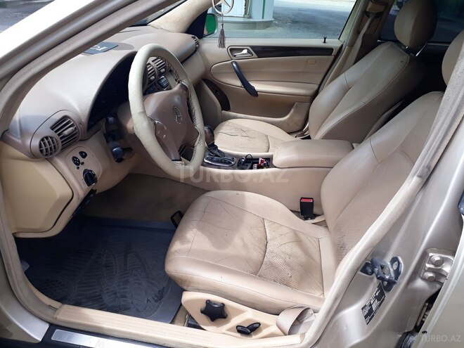 Mercedes C 240 2001, 249,000 km - 2.6 l - Bakı