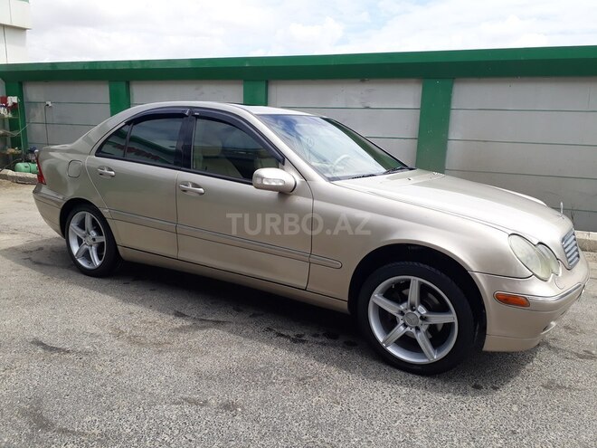 Mercedes C 240 2001, 249,000 km - 2.6 l - Bakı