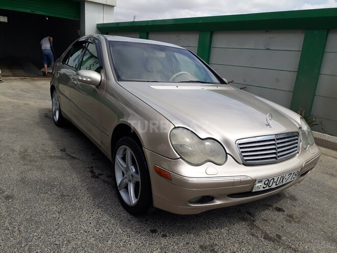 Mercedes C 240 2001, 249,000 km - 2.6 l - Bakı