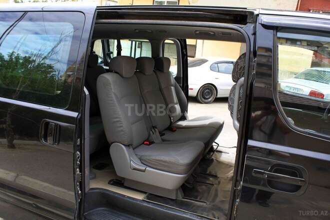Hyundai H-1 2008, 251,000 km - 2.5 l - Bakı
