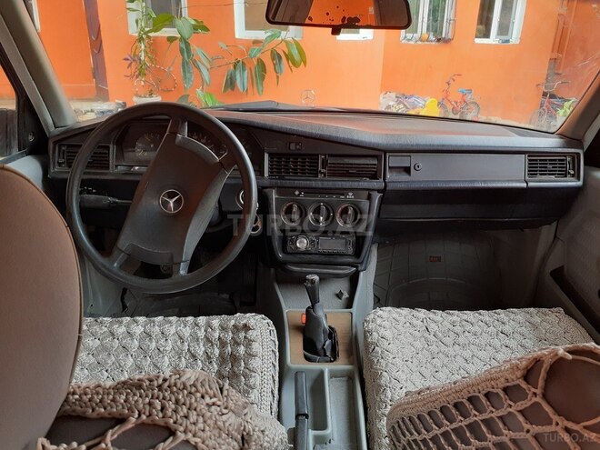 Mercedes 190 1988, 231,230 km - 2.0 l - Bakı