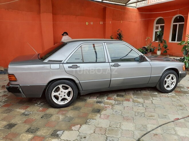 Mercedes 190 1988, 231,230 km - 2.0 l - Bakı