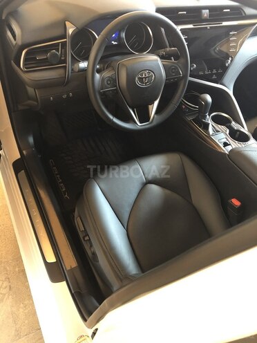 Toyota Camry 2018, 14,000 km - 2.5 л - Bakı