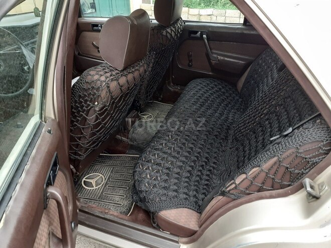 Mercedes 190 1990, 450,000 km - 2.0 l - Xaçmaz