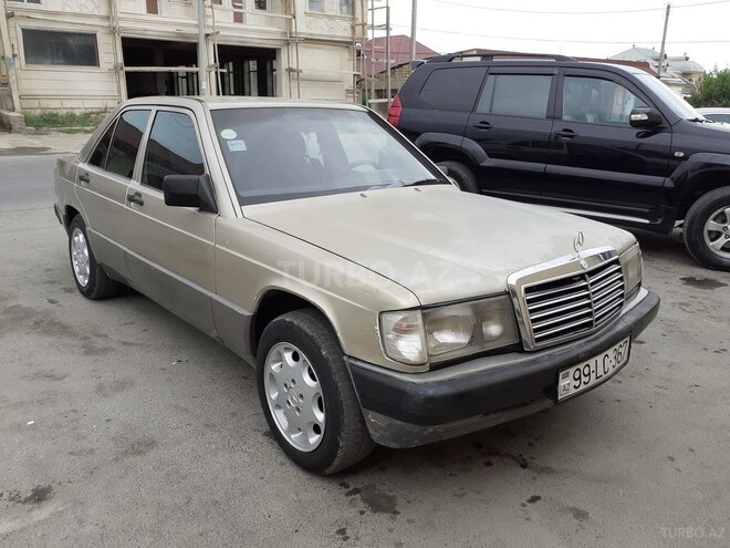 Mercedes 190 1990, 450,000 km - 2.0 l - Xaçmaz