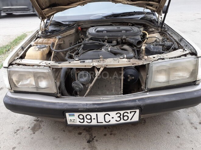 Mercedes 190 1990, 450,000 km - 2.0 l - Xaçmaz