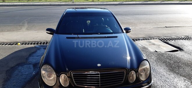 Mercedes E 240 2002, 230,000 km - 2.6 l - Bakı