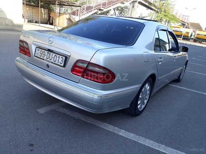 Mercedes E 240 2001, 268,760 km - 2.6 л - Ucar