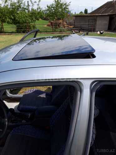 Mercedes E 240 2001, 268,760 km - 2.6 л - Ucar