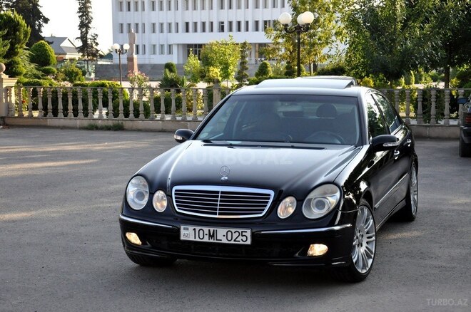 Mercedes E 240 2004, 310,750 km - 2.6 л - Saatlı