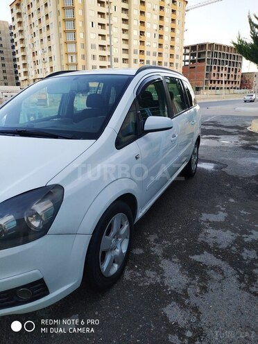 Opel Zafira 2006, 380,000 km - 1.9 л - Bakı