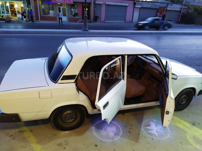 LADA (VAZ) 2107 2011, 233,000 km - 1.6 l - Bakı