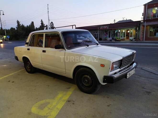 LADA (VAZ) 2107 2011, 233,000 km - 1.6 l - Bakı