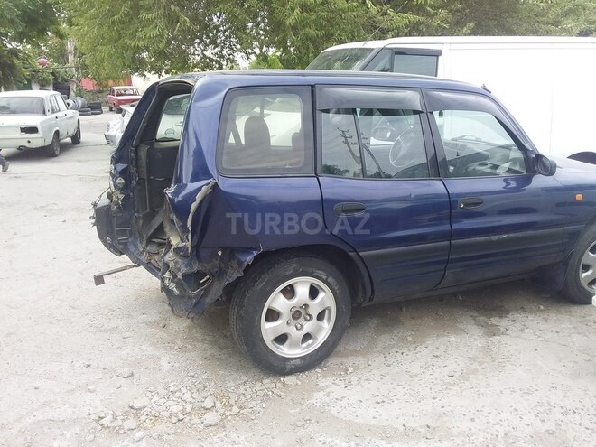 Toyota RAV4 1995, 250,000 km - 2.0 l - Bakı