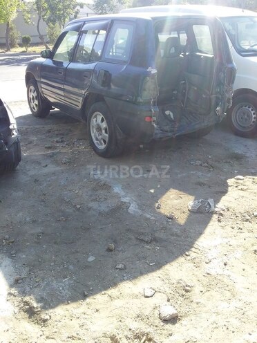 Toyota RAV4 1995, 250,000 km - 2.0 l - Bakı