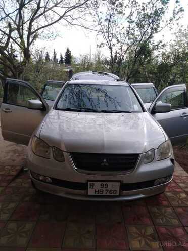Mitsubishi Airtrek 2001, 1,600,000 km - 2.0 л - Tovuz