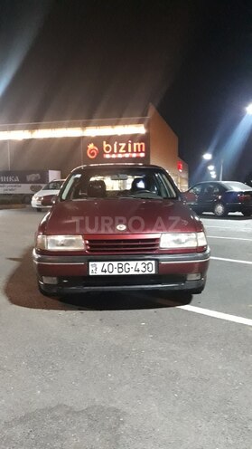 Opel Vectra 1992, 285,000 km - 1.8 л - Bakı