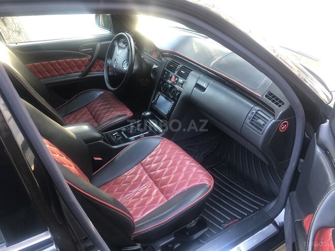 Mercedes E 240 2001, 235,346 km - 2.6 l - Bakı