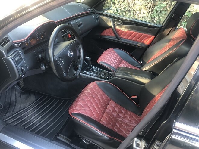 Mercedes E 240 2001, 235,346 km - 2.6 l - Bakı