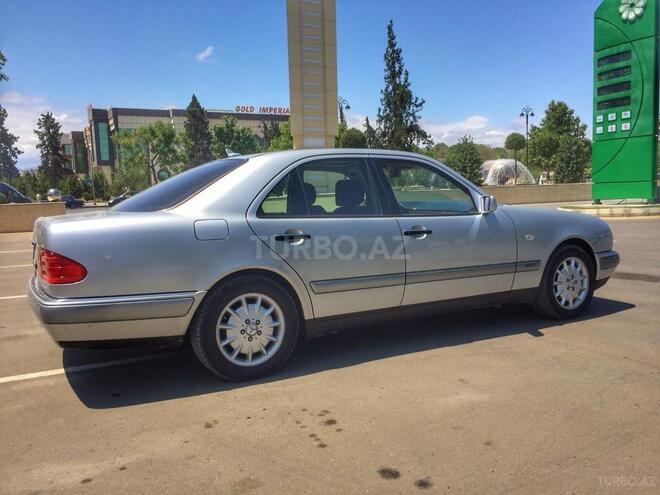Mercedes E 240 1998, 320,000 km - 2.4 l - Gəncə