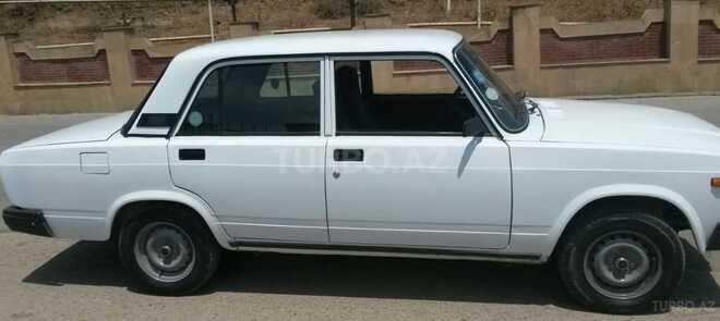 LADA (VAZ) 2107 2006, 189,000 km - 1.6 л - Yardımlı