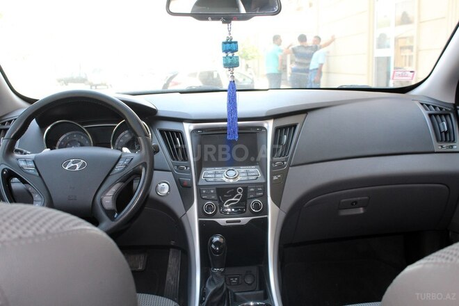 Hyundai Sonata 2011, 60,000 km - 2.0 l - Bakı