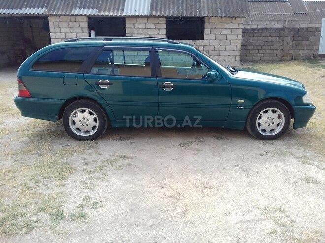 Mercedes C 180 1999, 240,000 km - 1.8 л - Bakı
