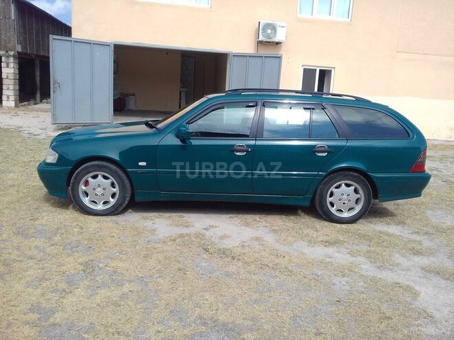 Mercedes C 180 1999, 240,000 km - 1.8 л - Bakı
