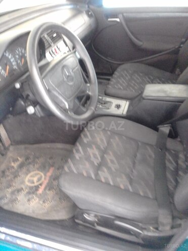 Mercedes C 180 1999, 240,000 km - 1.8 л - Bakı