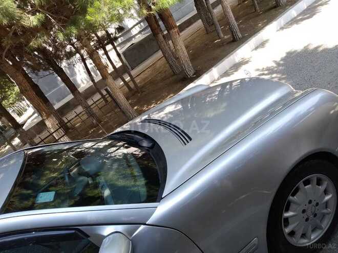 Mercedes E 270 2001, 385,213 km - 2.7 л - Bakı