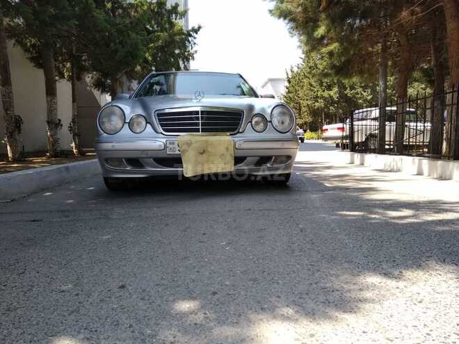 Mercedes E 270 2001, 385,213 km - 2.7 л - Bakı