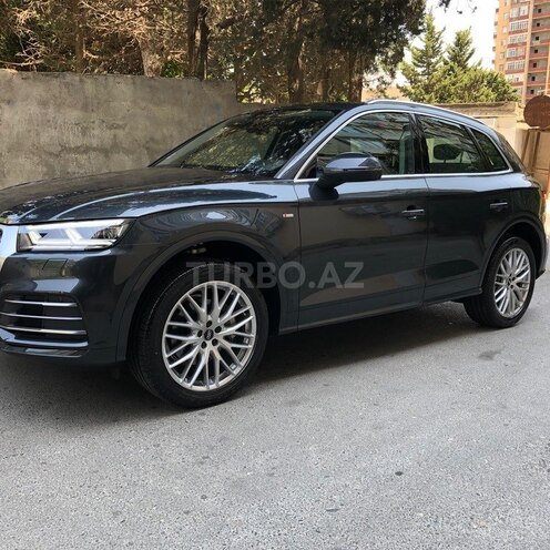 Audi Q5 2017, 15,200 km - 2.0 л - Bakı