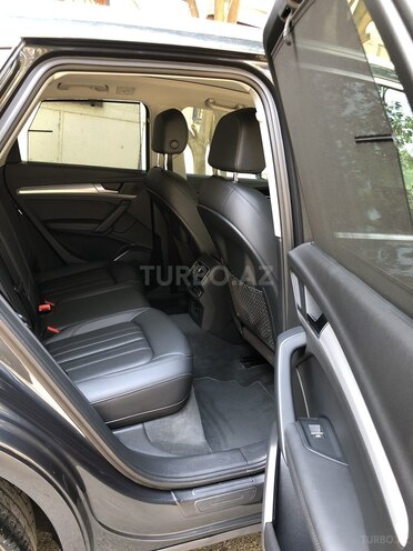 Audi Q5 2017, 15,200 km - 2.0 л - Bakı