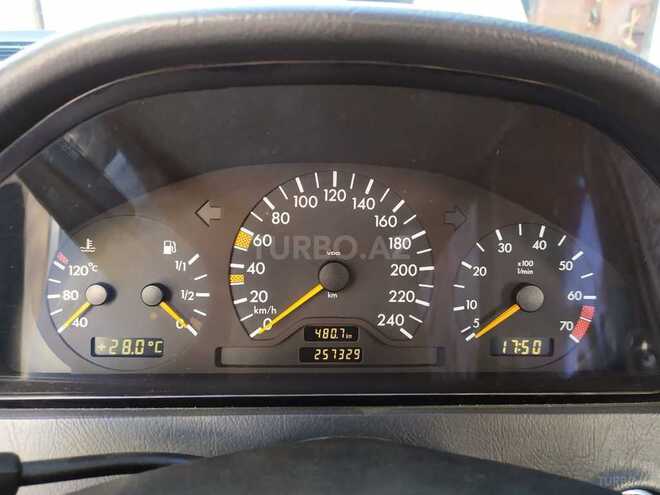 Mercedes C 180 1998, 257,000 km - 1.8 l - Sumqayıt