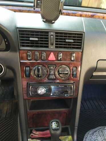 Mercedes C 180 1998, 257,000 km - 1.8 l - Sumqayıt