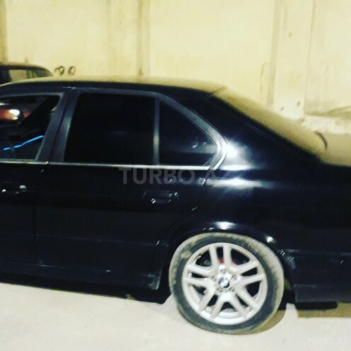 BMW 520 1995, 250,000 km - 2.0 l - Bakı
