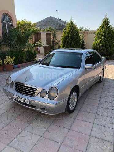 Mercedes E 240 1999, 274,759 km - 2.4 l - Bakı