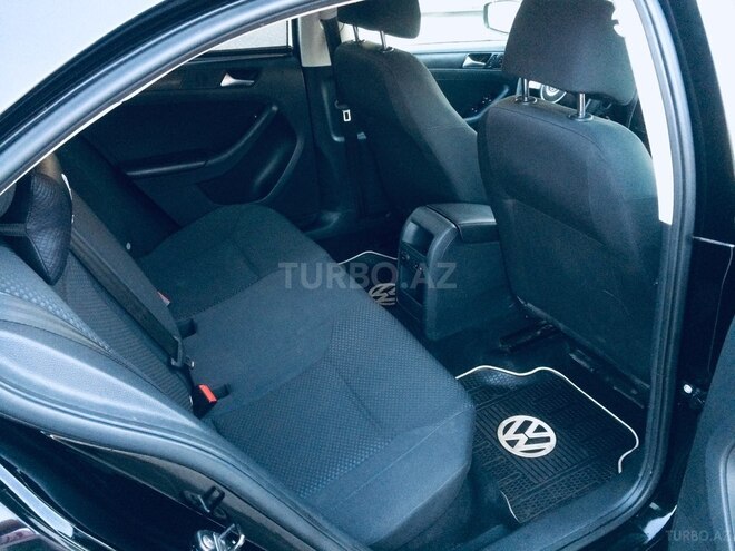 Volkswagen Jetta 2013, 72,000 km - 2.0 l - Bakı